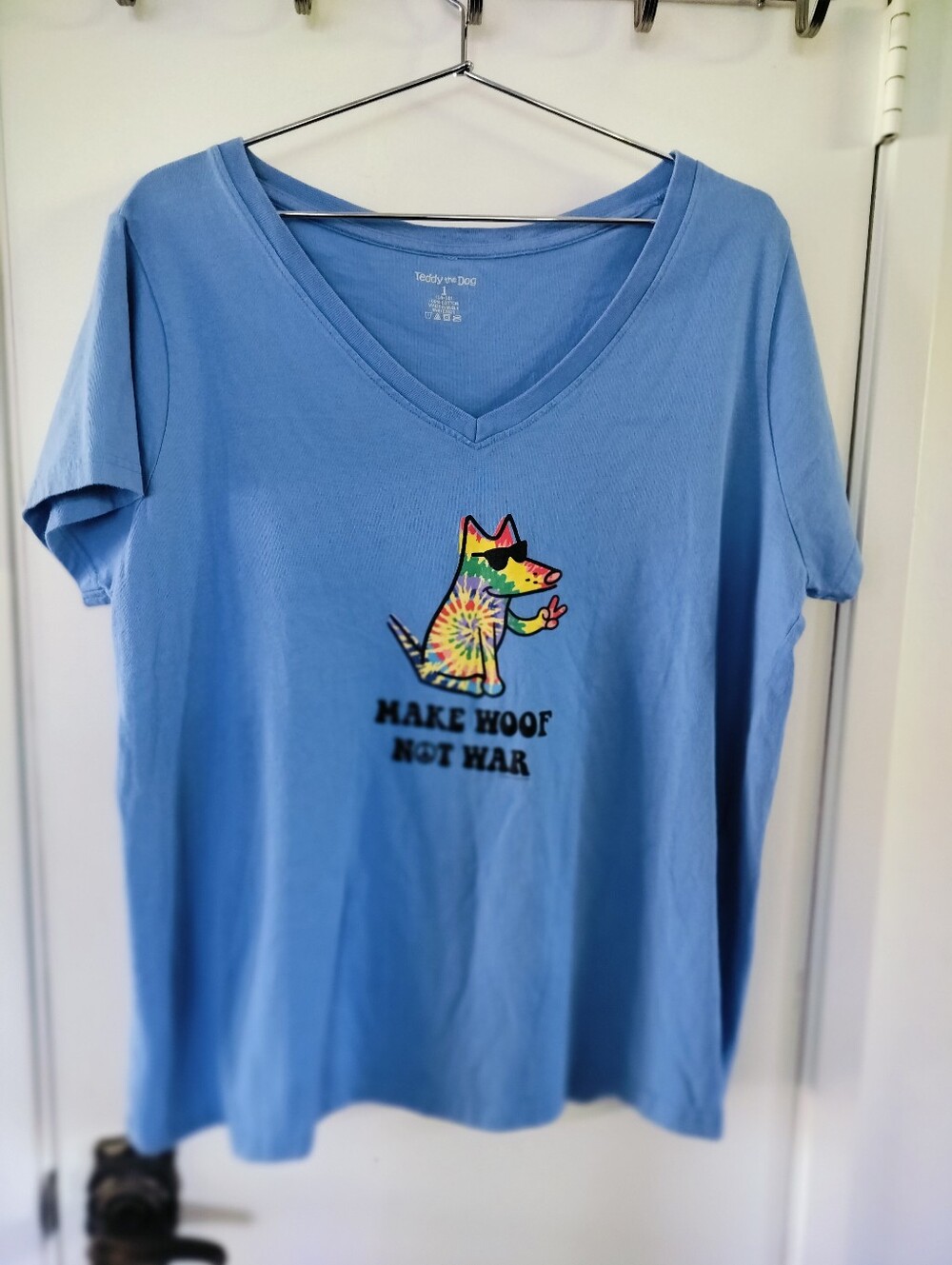 Teddy the Dog "Make Woof Not War" Blue V-Neck T-Shirt – Size 1, (14-18)